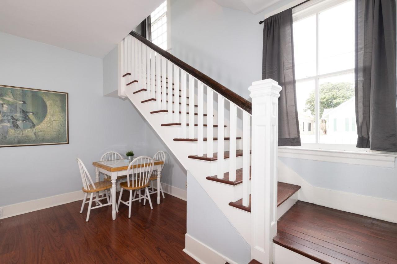 Beautiful Two-Story In Central Galveston, Short Walk To Beach, Near Downtown! | Seas The Breeze Villa Exterior foto